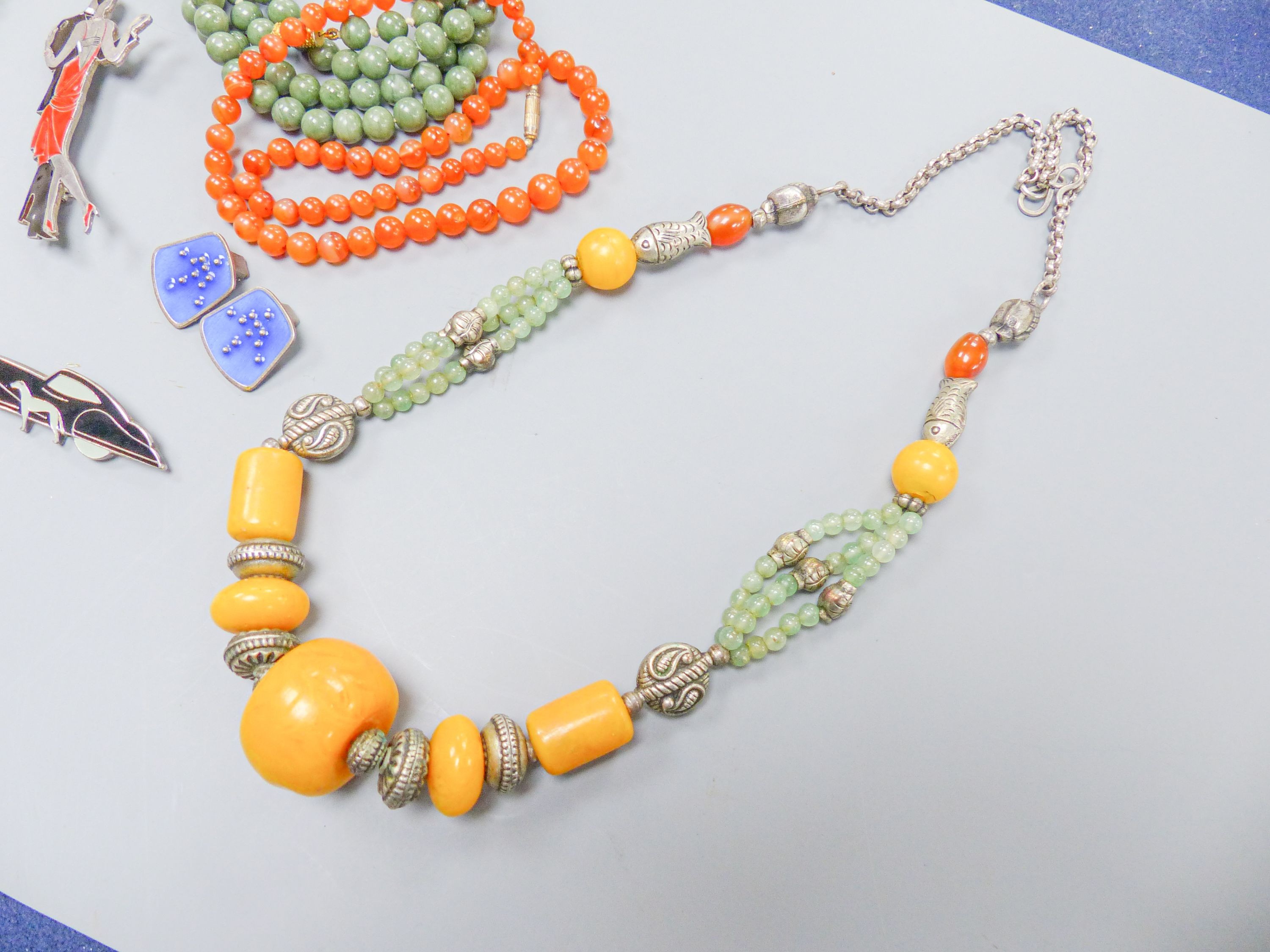 Assorted mainly costume jewellery including agate bead necklace and simulated amber necklace.